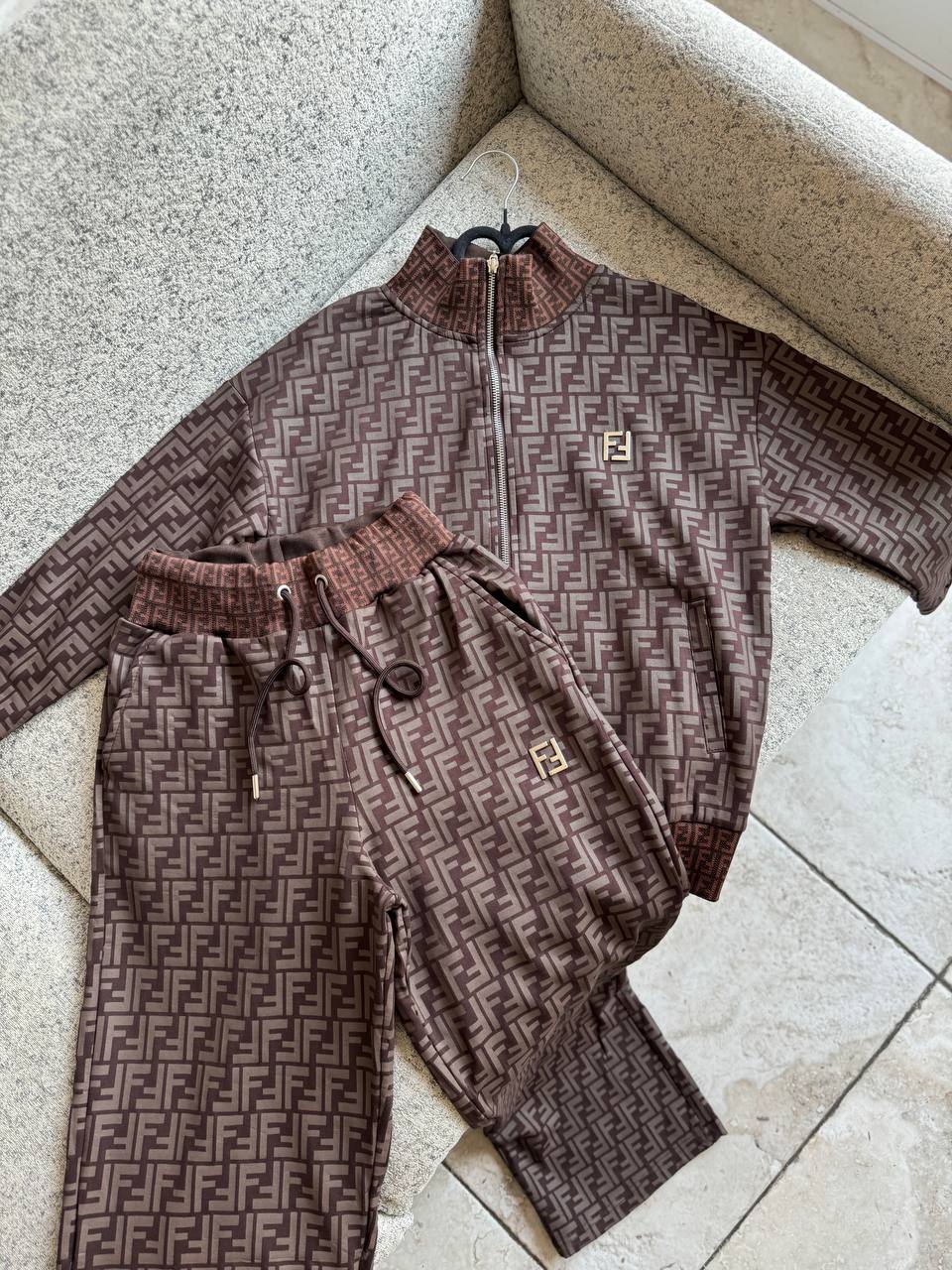 سویشرت شلوار فندی